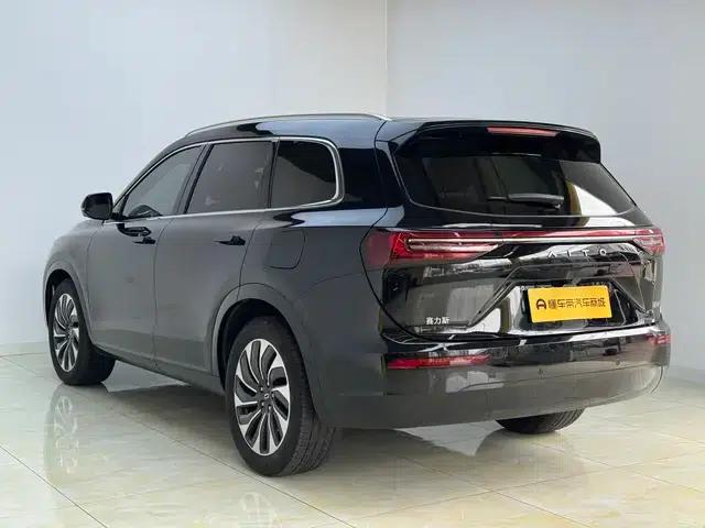 Wenjie M7 2024 Plus 5-seater Rear-wheel drive version — миниатюра 5