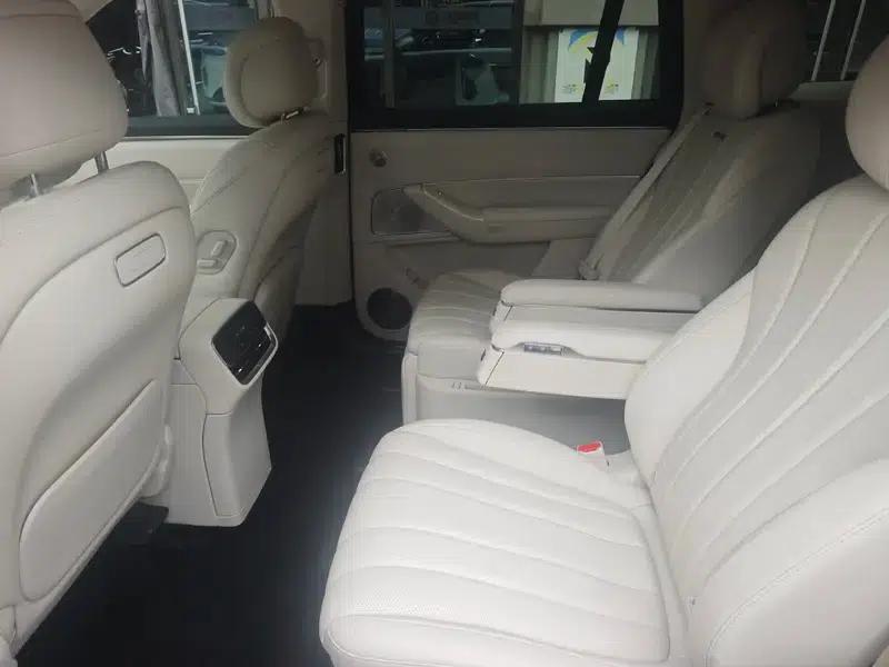 Wenjie M8 2025 Extended Range Ultra 6-Seat 4WD (192-line LiDAR) — миниатюра 14