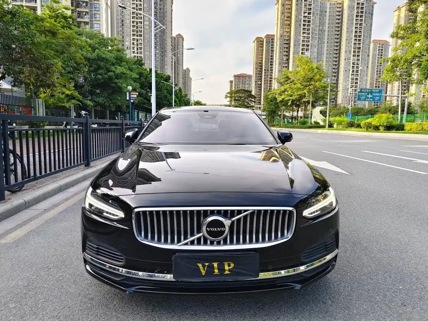 2023 Volvo S90 Plug-in Hybrid T8 Plug-in Hybrid AWD Long Range Smart Luxury Edition — миниатюра 5