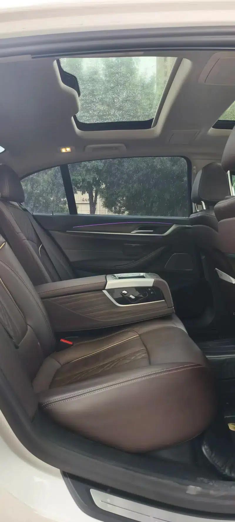 BMW 5 Series 2019 Facelift 530Li Luxury Package — миниатюра 9
