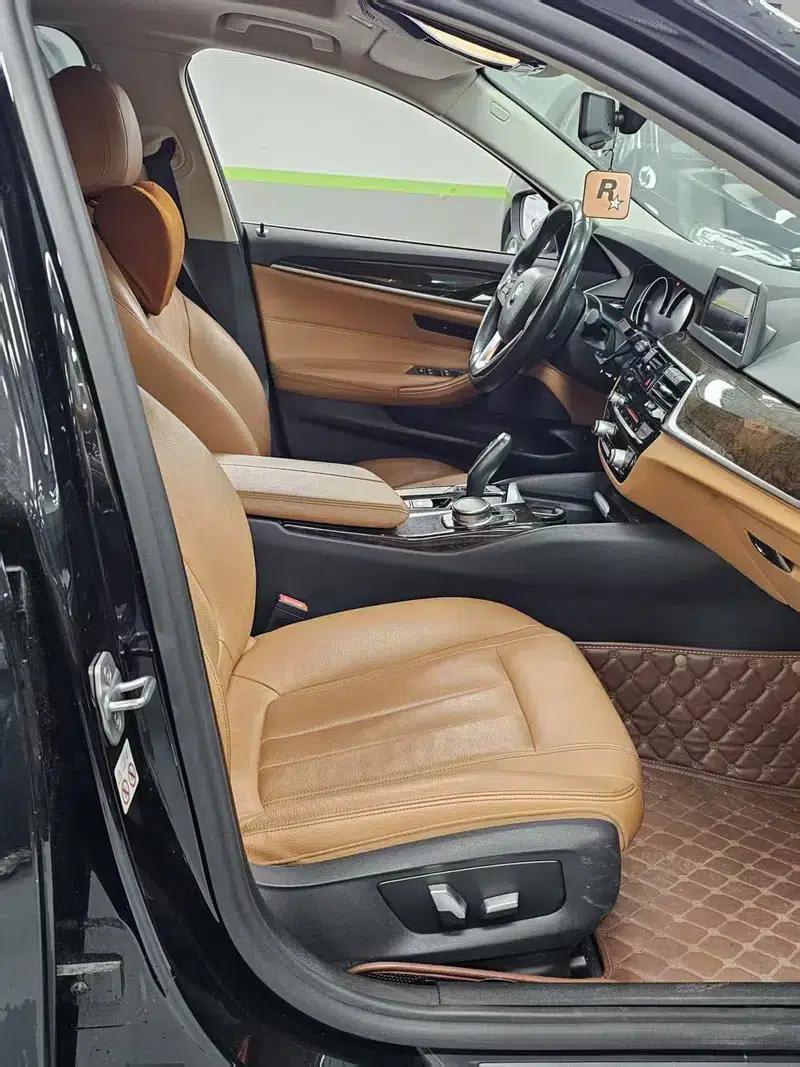 BMW 5 Series 2018 528Li Launch Special Edition — миниатюра 15