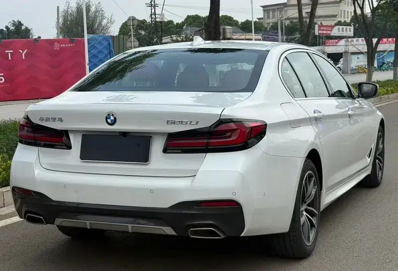 BMW 5 Series 2022 Facelift 525Li M Sport Package — миниатюра 6