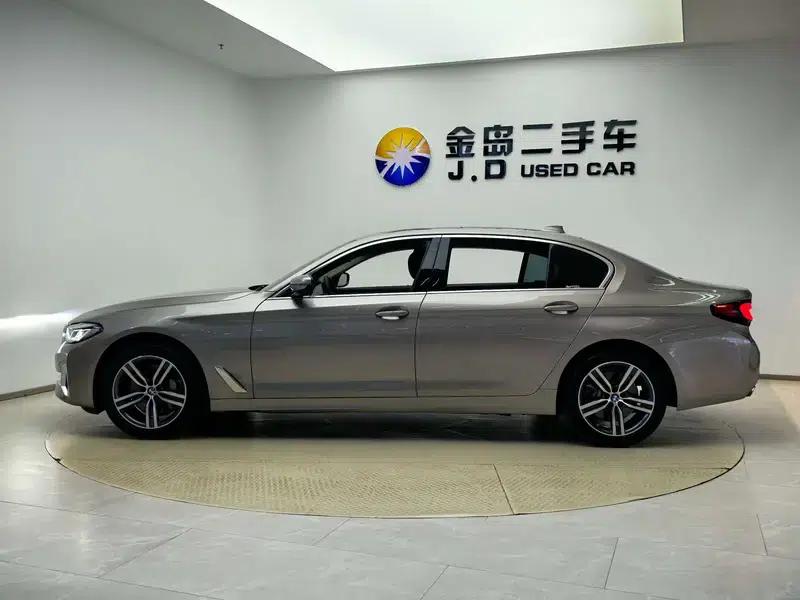 2023 BMW 5 Series 530Li Leading Luxury Package — миниатюра 4