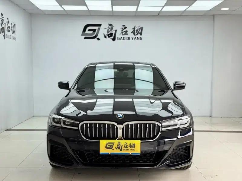 2022 BMW 5 Series 530Li Leading Edition M Sport Package — миниатюра 2