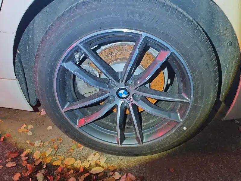 2022 BMW 5 Series 525Li M Sport Package — миниатюра 20
