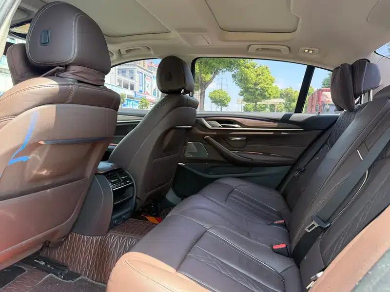 BMW 5 Series 2019 530Li Leading Luxury Package — миниатюра 9