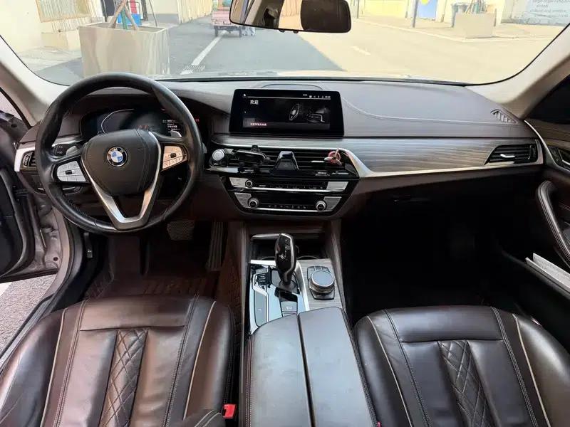 BMW 5 Series 2020 530Li Leading Luxury Package — миниатюра 7
