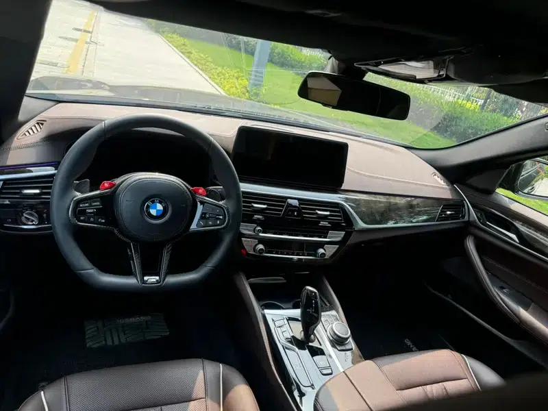 BMW 5 Series 2022 Facelift 530Li Leading Model M Sport Package — миниатюра 7
