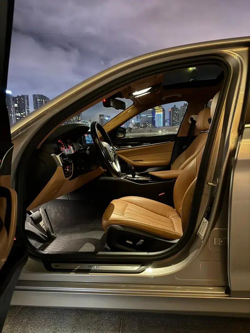BMW 5 Series 2018 528Li Launch Special Edition — миниатюра 22
