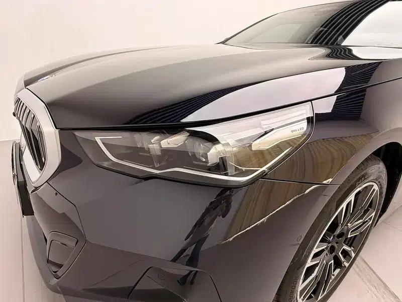 2025 BMW 5 Series Facelift 530Li Leading Edition M Sport Package — миниатюра 12