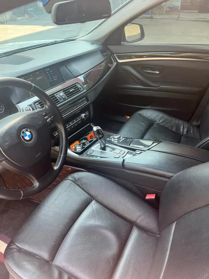 BMW 5 Series 2012 523Li Leading Edition — миниатюра 8