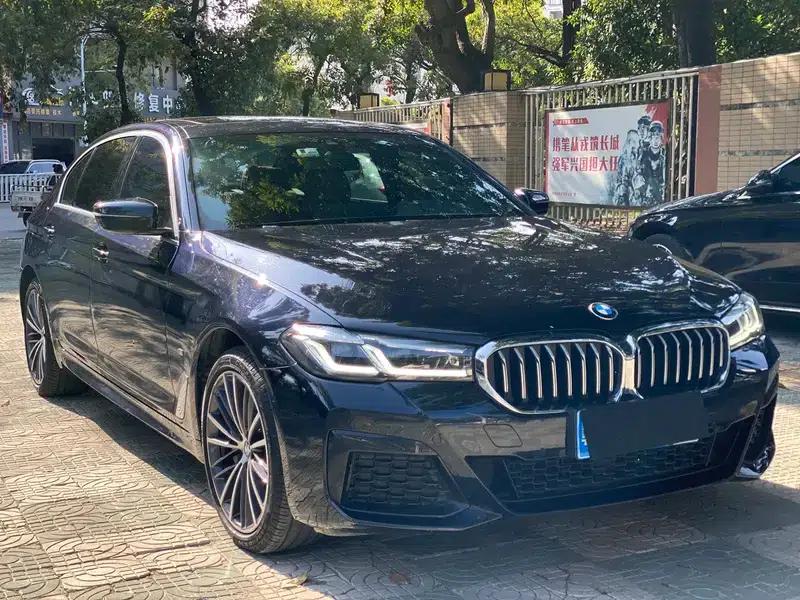 2021 BMW 5 Series Facelift 530Li Leading Edition M Sport Package — миниатюра 3