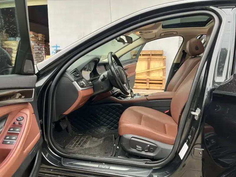 BMW 5 Series 2017 528Li Leading Edition — миниатюра 15