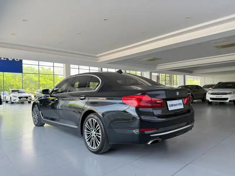 BMW 5 Series 2018 530Li Luxury Package — миниатюра 4