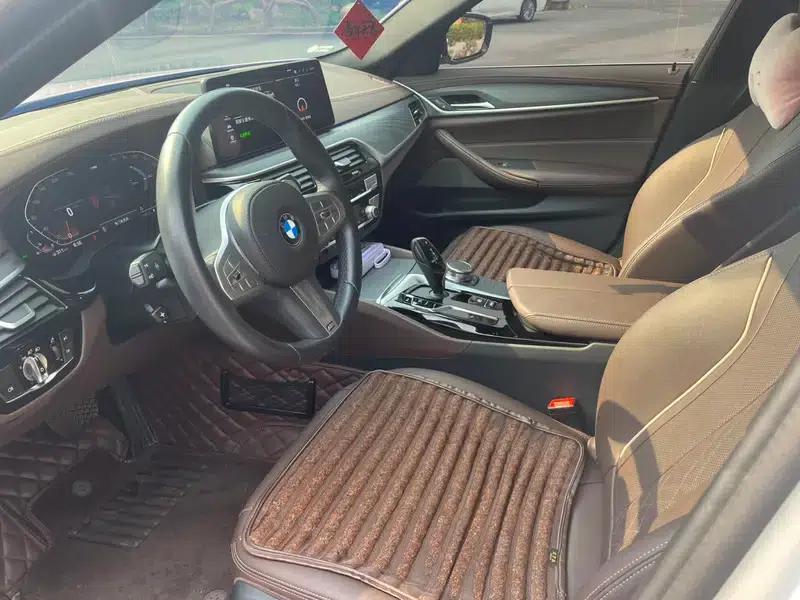 2023 BMW 5 Series 530Li Leading Edition M Sport Package — миниатюра 9