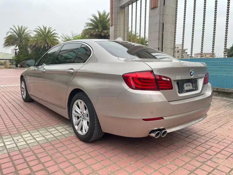 BMW 5 Series 2013 525Li Luxury — миниатюра 4