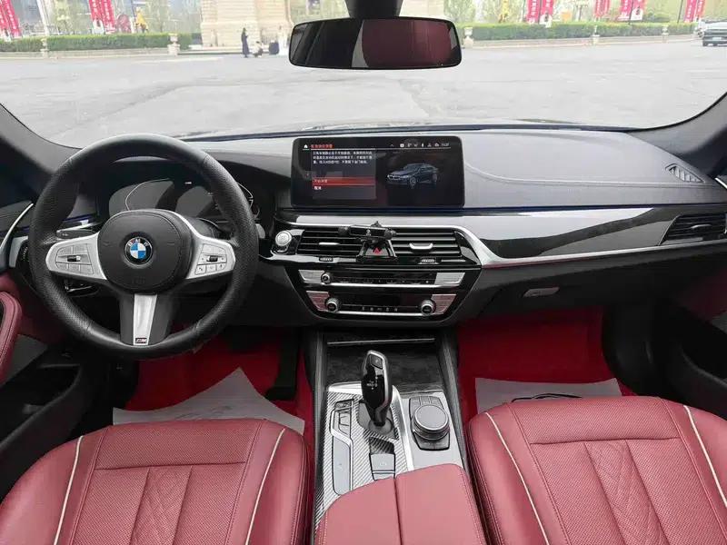 BMW 5 Series 2022 Facelift 525Li M Sport Package — миниатюра 10