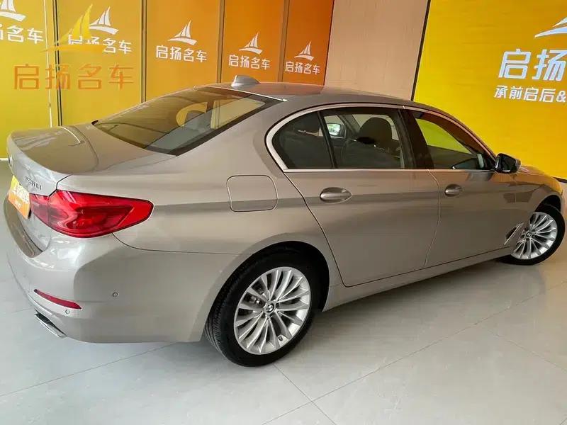 2020 BMW 5 Series 525Li Luxury Package — миниатюра 4