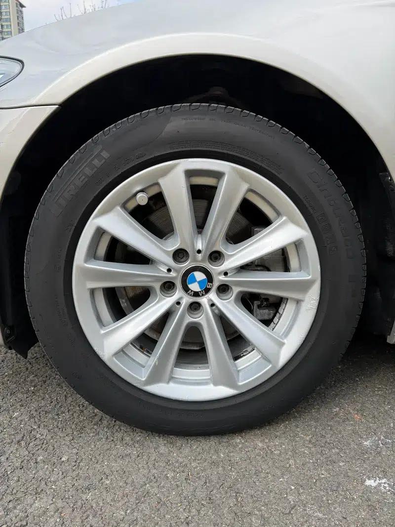 2014 BMW 5 Series 520Li Elegant Edition — миниатюра 6