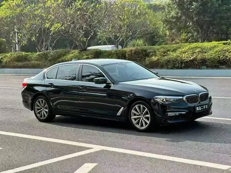 BMW 5 Series 2018 528Li Launch Special Edition — миниатюра 3