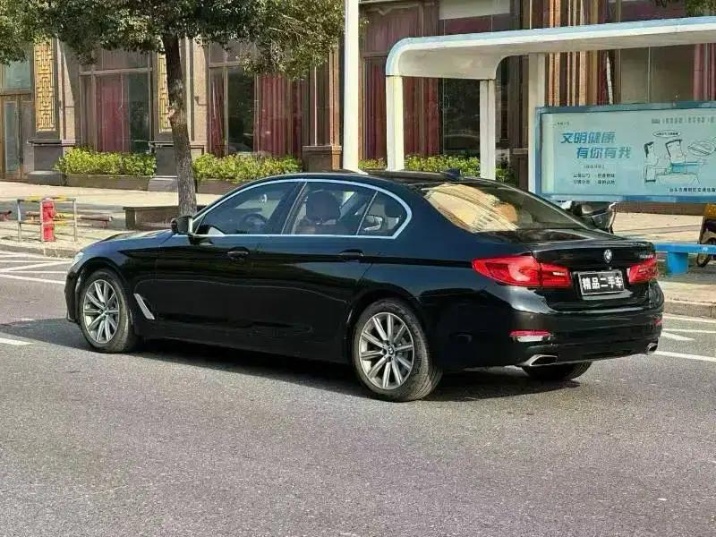 BMW 5 Series 2018 528Li Launch Special Edition — миниатюра 4