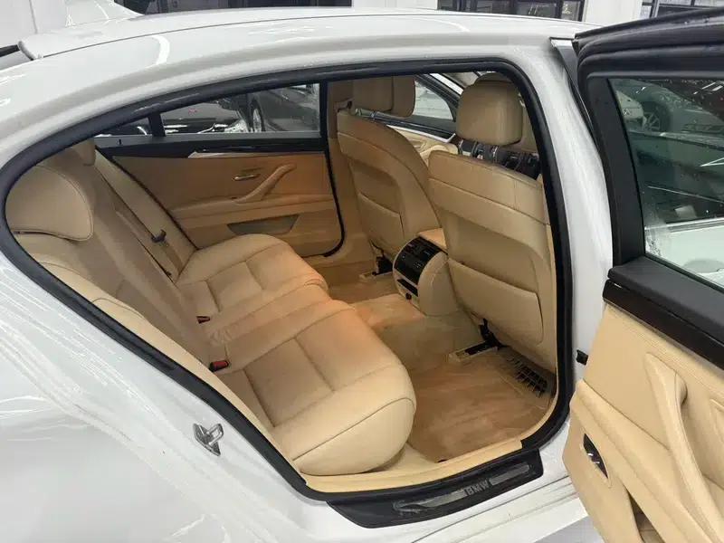 BMW 5 Series 2012 523Li Luxury — миниатюра 14