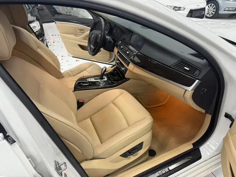 BMW 5 Series 2012 523Li Luxury — миниатюра 8