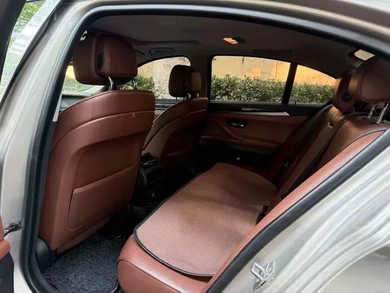 BMW 5 Series (Imported) 2012 520i Elegant Model — миниатюра 11