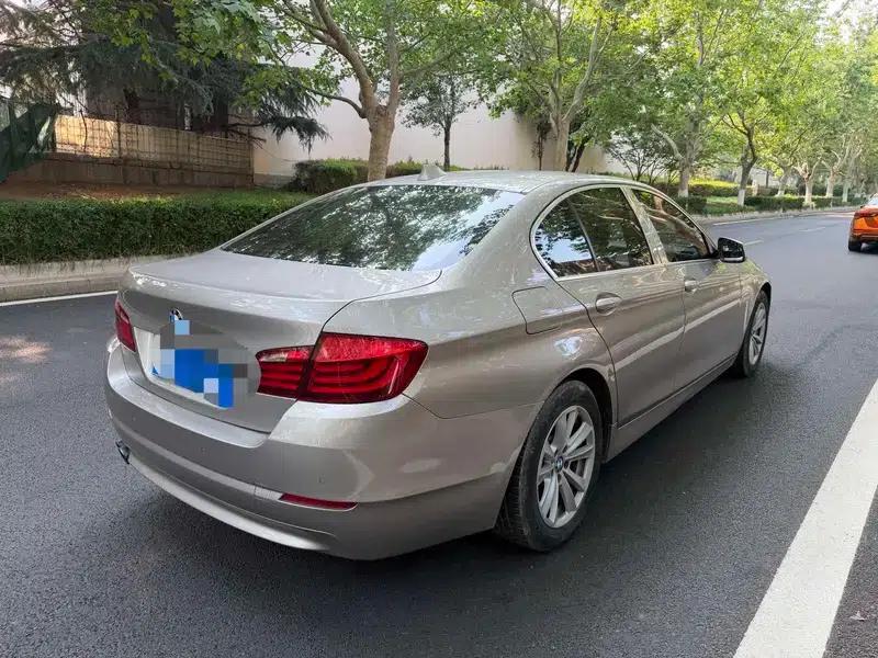 BMW 5 Series (Imported) 2012 520i Elegant Model — миниатюра 6