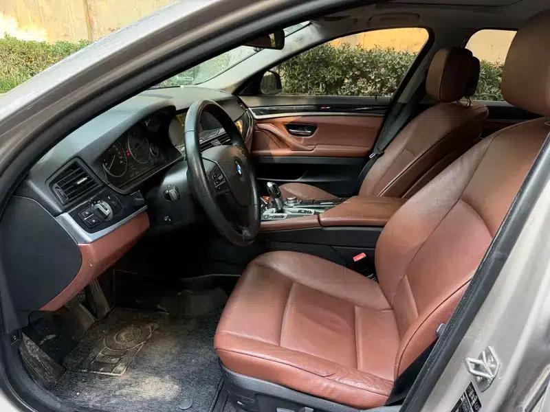 BMW 5 Series (Imported) 2012 520i Elegant Model — миниатюра 10