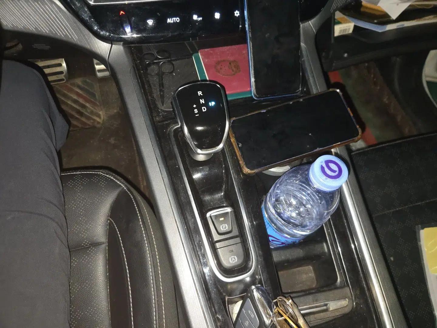 JAC Group X7 2020 1.5TGDI Automatic Overdrive Model — миниатюра 14