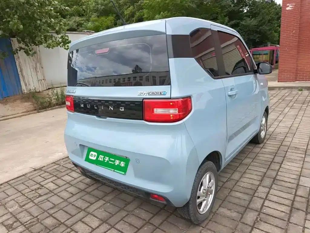 Hongguang MINIEV 2020 Enjoy Edition (Lithium Iron Phosphate) — миниатюра 7