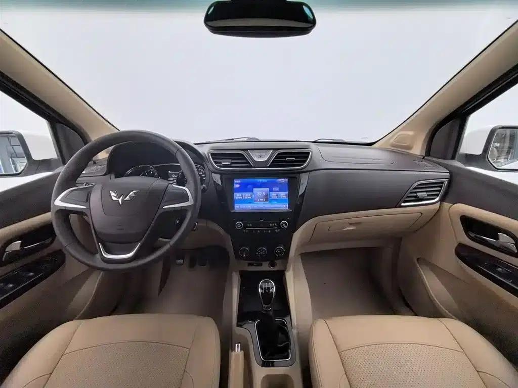 Wuling Hongguang 2015 1.5L S1 Comfort (National V Emission Standard) — миниатюра 5