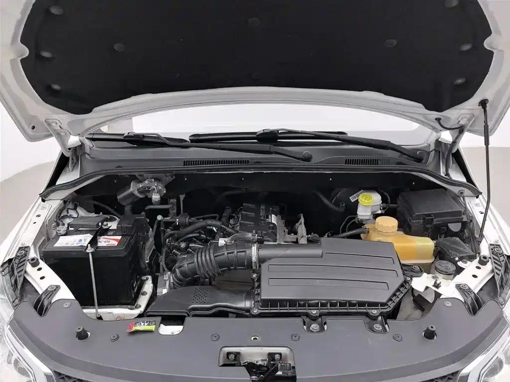 Wuling Hongguang 2015 1.5L S1 Comfort (National V Emission Standard) — миниатюра 6