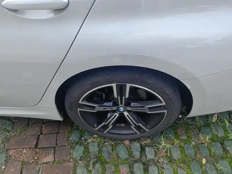 2023 BMW 3 Series 325i M Sport Package — миниатюра 20