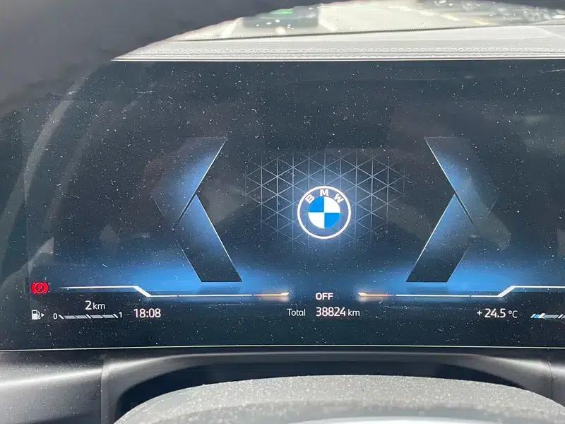 2023 BMW 3 Series 320Li M Sport Package — миниатюра 12