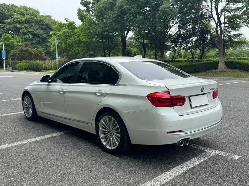 BMW 3 Series 2018 320Li Fashion Edition — миниатюра 4