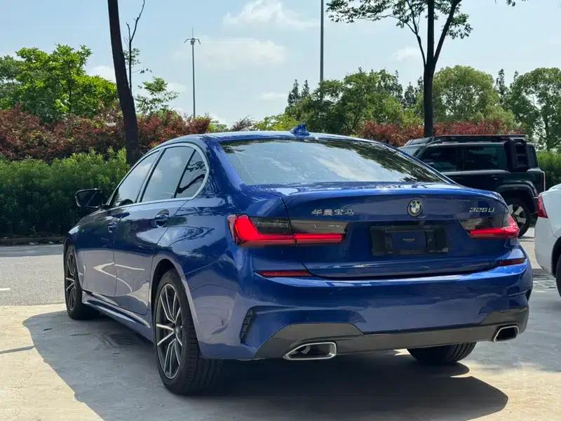 2020 BMW 3 Series 325Li M Sport Package — миниатюра 7