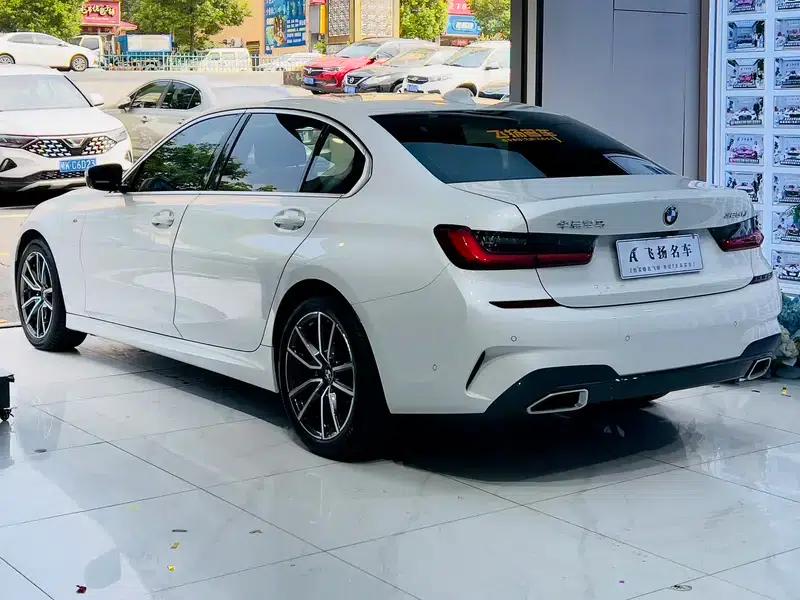 2020 BMW 3 Series 325Li M Sport Package — миниатюра 5