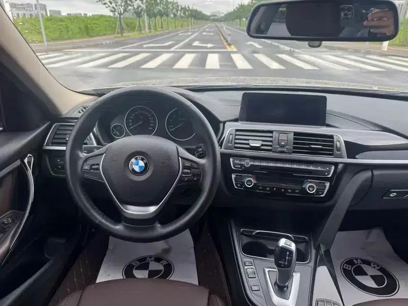 BMW 3 Series 2019 320Li Fashion Edition — миниатюра 7