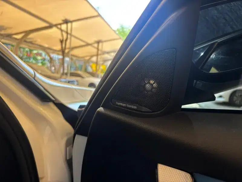 2018 BMW 3 Series 320i M Sport Package — миниатюра 8