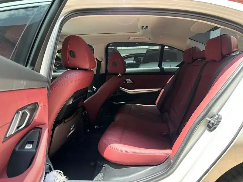 2022 BMW 3 Series 320Li M Sport Package — миниатюра 14
