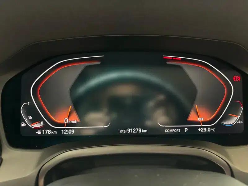 2022 BMW 3 Series 320Li M Sport Package — миниатюра 8
