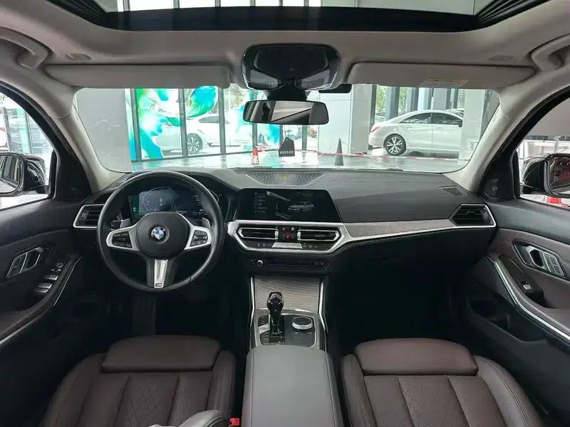 2022 BMW 3 Series 325Li M Sport Package — миниатюра 6