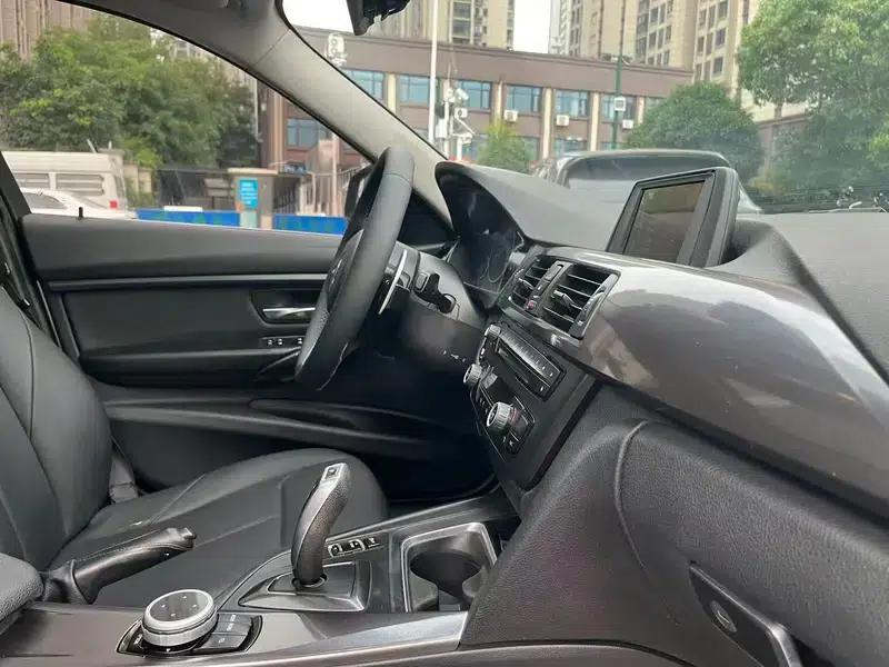 BMW 3 Series 2014 320Li Fashion Edition — миниатюра 18