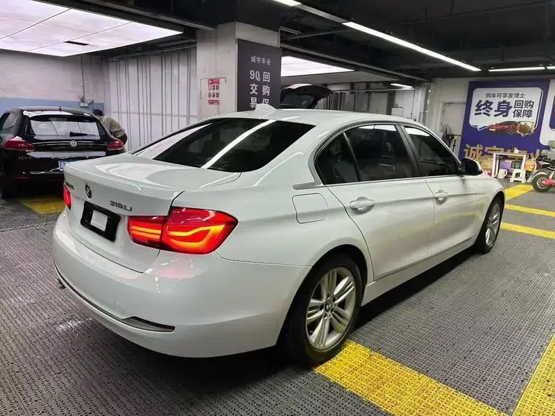 2018 BMW 3 Series 318Li — миниатюра 4