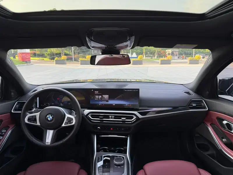 2023 BMW 3 Series 325i M Sport Shadow Edition — миниатюра 12