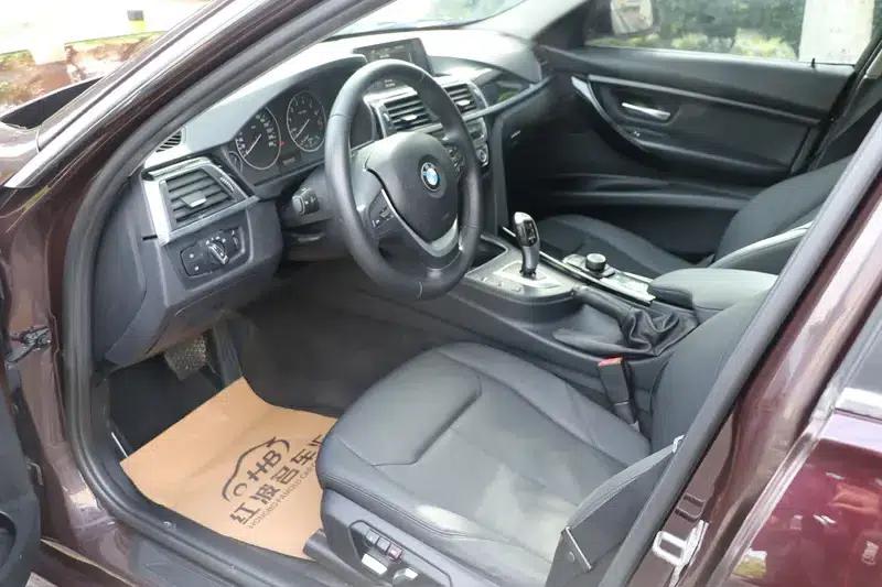 2016 BMW 3 Series 316Li Fashion Edition — миниатюра 11