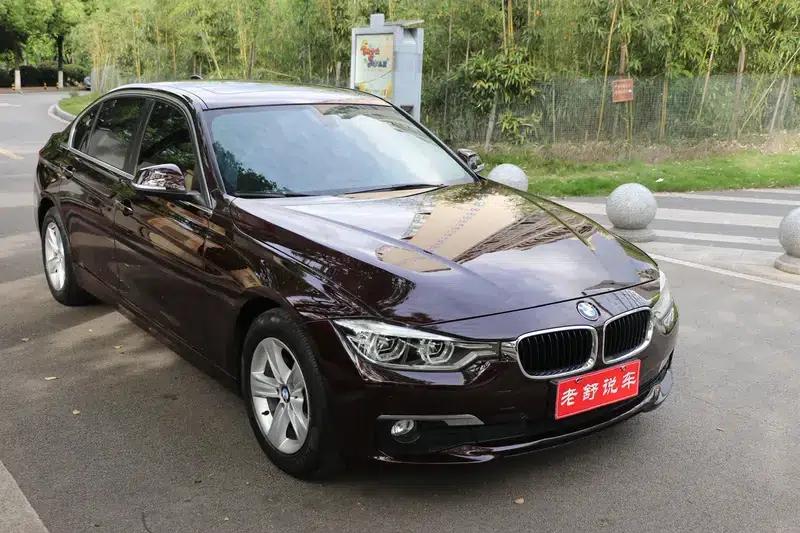 2016 BMW 3 Series 316Li Fashion Edition — миниатюра 3