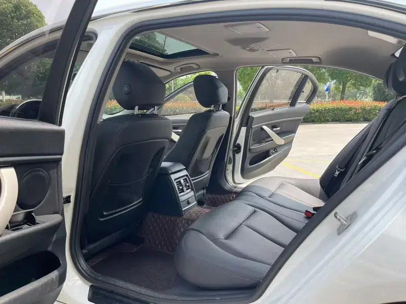 BMW 3 Series 2015 320Li Fashion Edition — миниатюра 9